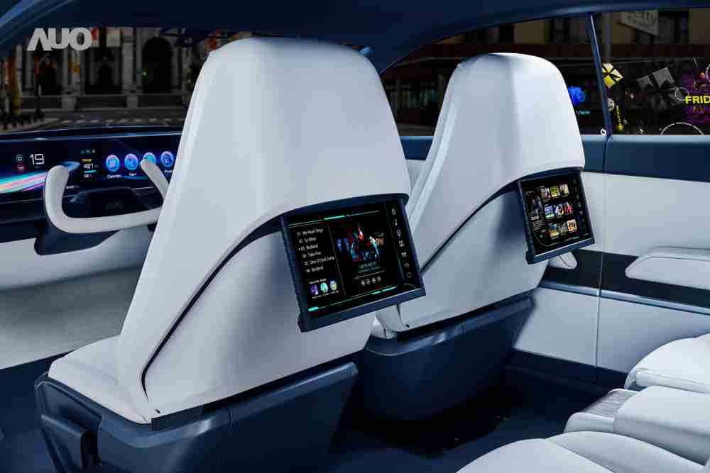开云电子将于CES 展示全新Smart Cockpit 2024，，，，可紧密串连使用者多元需求，，并革新座舱内部的应用和设计，，带来身历其境且引人入胜的视觉飨宴，，满足驾乘人员的全方位体验